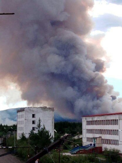 दुनिया की सबसे ठंडी जगह पर भयावह आग, वैज्ञानिक इस बदलाव से परेशान