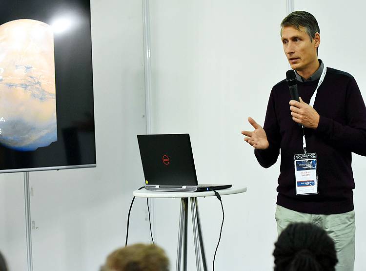 मंगल ग्रह पर रहेंगे कितने इंसान? आखिरकार मिल गया इस सवाल का जवाब