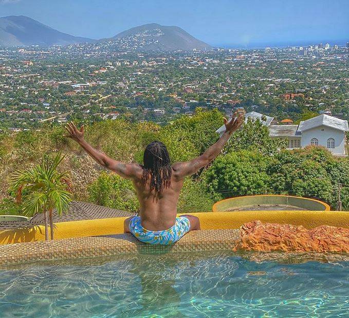 क्रिस गेल का खुलासा- मैं भी क्रिकेट में 'ब्लैक' कमेंट का शिकार हुआ