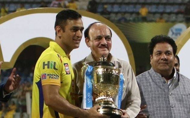 हार्दिक पंड्या ने महान खिलाड़ियों से बनाई IPL की बेस्ट Playing XI, इस भारतीय को दी कप्तानी