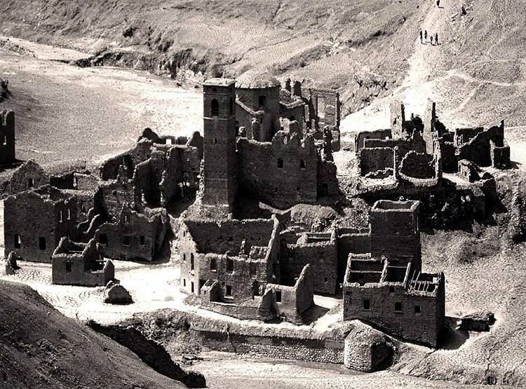 26 साल बाद झील से बाहर आया इटली का ये गांव, इसलिए दफनाया था पानी में