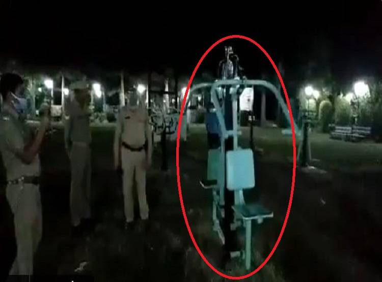 खुद कसरत करती मशीन देख लोग हैरान, बताया भूतों का साया, सच्चाई आई सामने