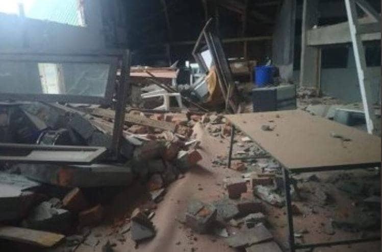 12 घंटे में भूकंप के दो झटकों ने मिजोरम को हिलाया, देखें तबाही की तस्वीरें