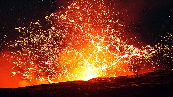 यूरोप के इन 3 शहरों के नीचे गर्म हो रही जमीन, धधक रहा ज्वालामुखी