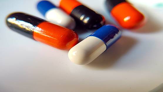 भारतीय दवा उद्योग के खिलाफ चीन की सीक्रेट चाल, डंप कर रहा ये दवा