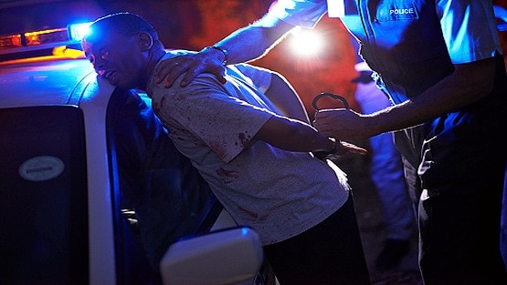 शराब खरीदने को कोरोना अस्पताल से भागा हत्या आरोपी, दोस्त ने पकड़वाया