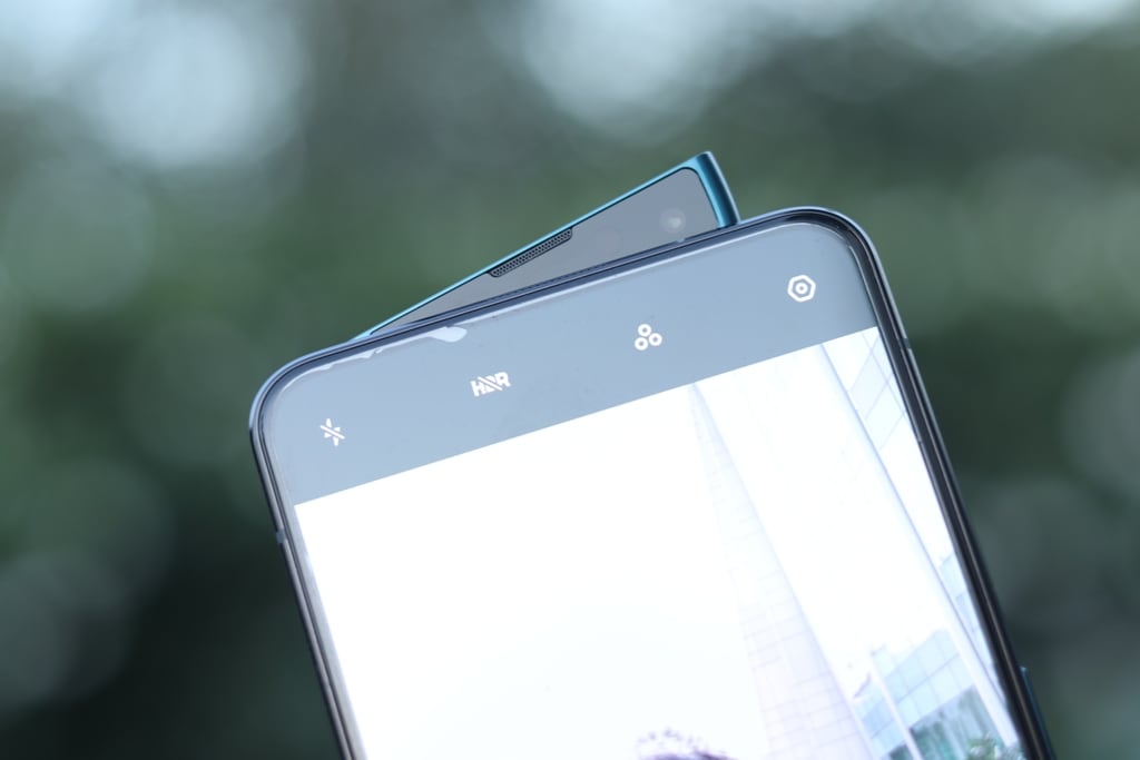 Flipkart पर चल रही Oppo की सेल, पाएं 12 हजार तक की छूट