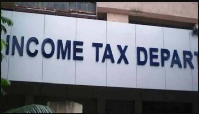 PAN कार्ड धारकों को फिर मिला मौका, आधार से लिंकिंग का ये है तरीका