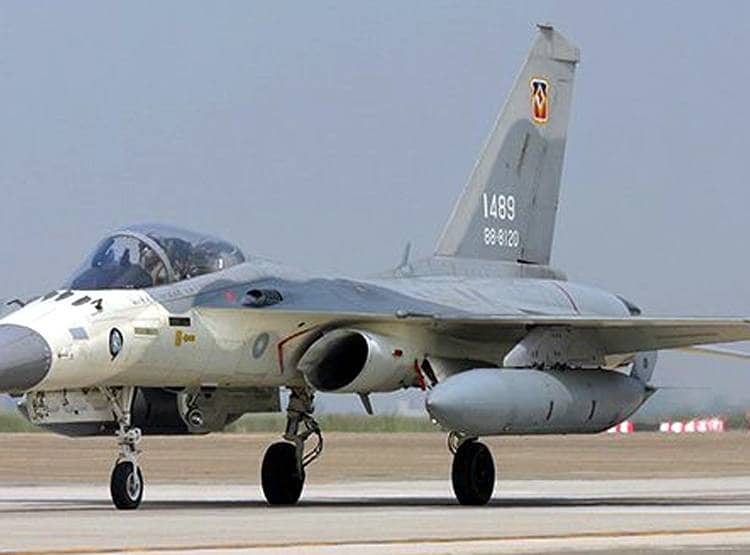 ताइवान का ड्रैगन को करारा जवाब, चीनी लड़ाकू विमानों को खदेड़ा