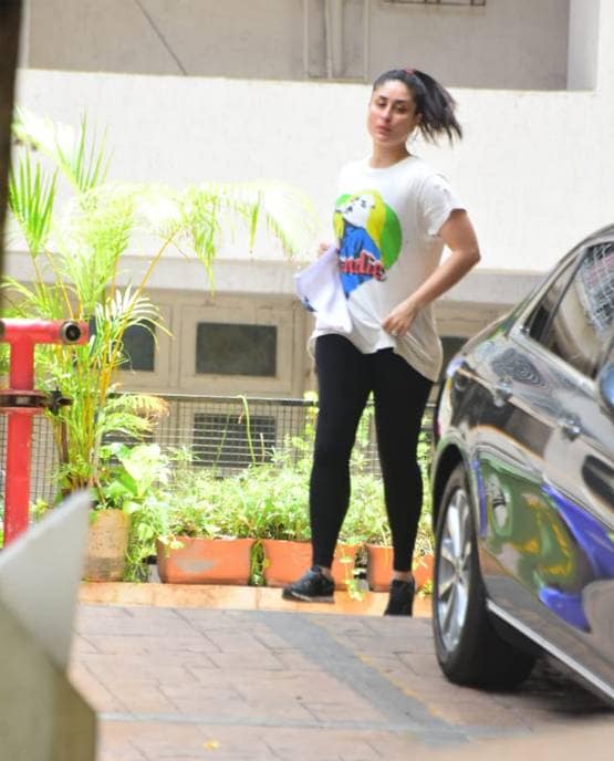 लॉकडाउन के बीच जॉगिंग पर निकलीं करीना, अली भी आए नजर, Photos