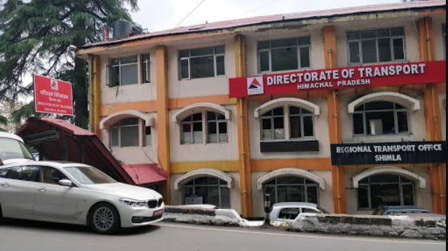 शौक बड़ी चीज है: 60 हजार की स्कूटी के लिए 18 लाख की VIP नंबर प्लेट