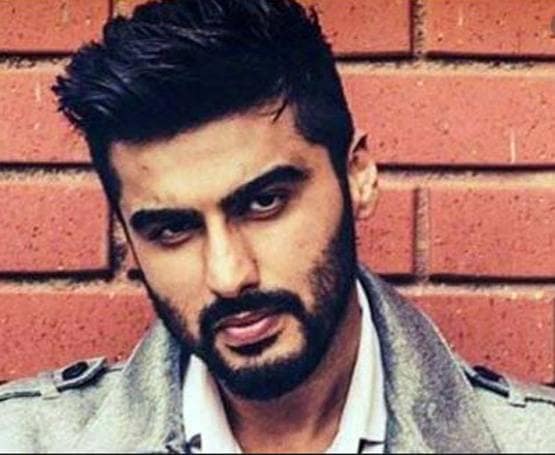 फिल्मों में ही नहीं, यूट्यूब पर भी पॉपुलर हैं बॉलीवुड के ये सितारे