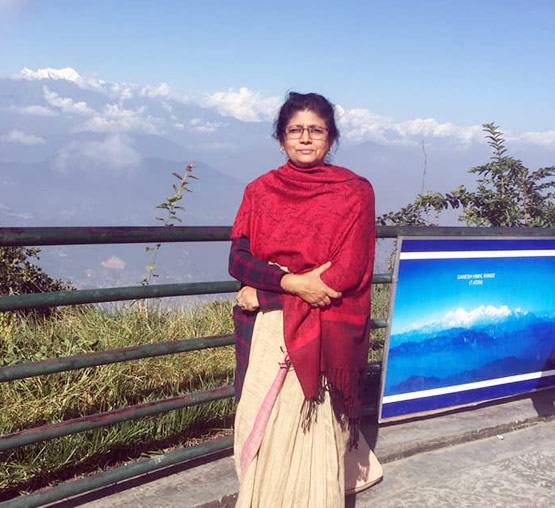 कौन हैं नेपाल की नेता सरिता गिरी, भारत का पक्ष लेने पर जिनके घर पर हुआ हमला