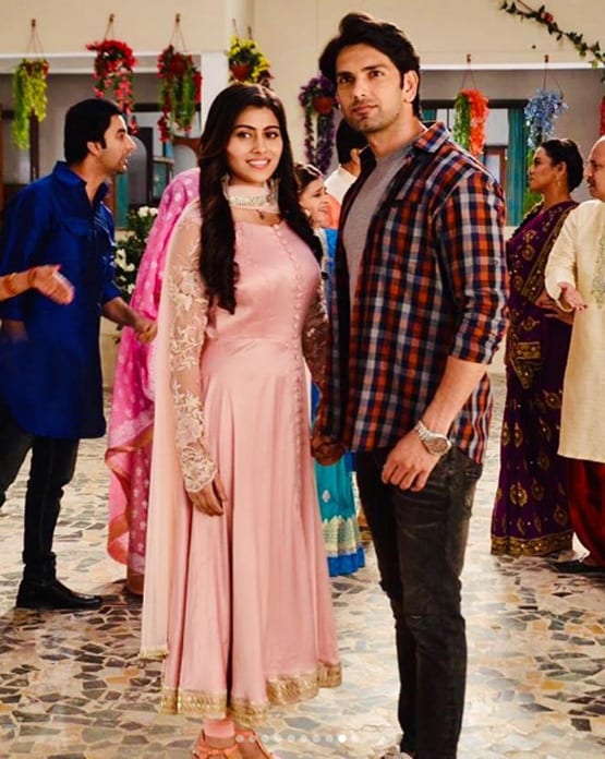 मास्क लगाकर हुआ मेकअप, ऐसे शुरू हुई शो प्यार की लुका छुपी की शूटिंग