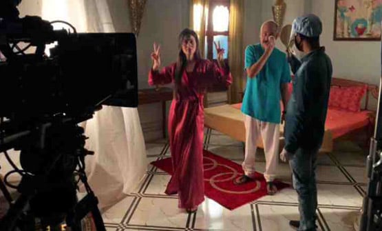 मास्क लगाकर हुआ मेकअप, ऐसे शुरू हुई शो प्यार की लुका छुपी की शूटिंग