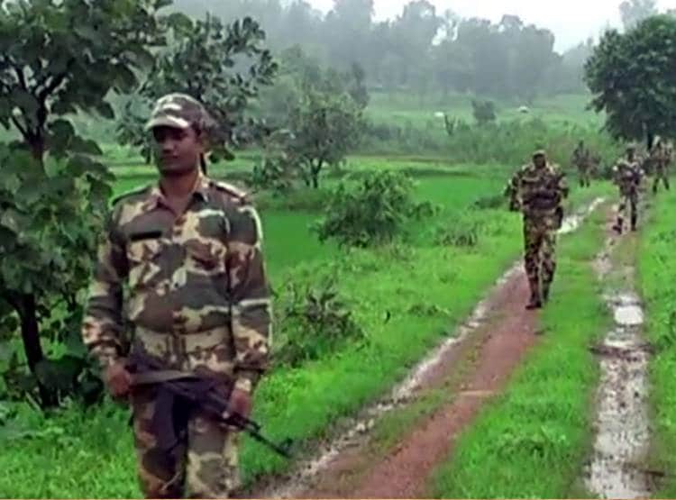 कोरोना से बचने को घर आया था प्रवासी मजदूर, नक्सलियों ने की हत्या