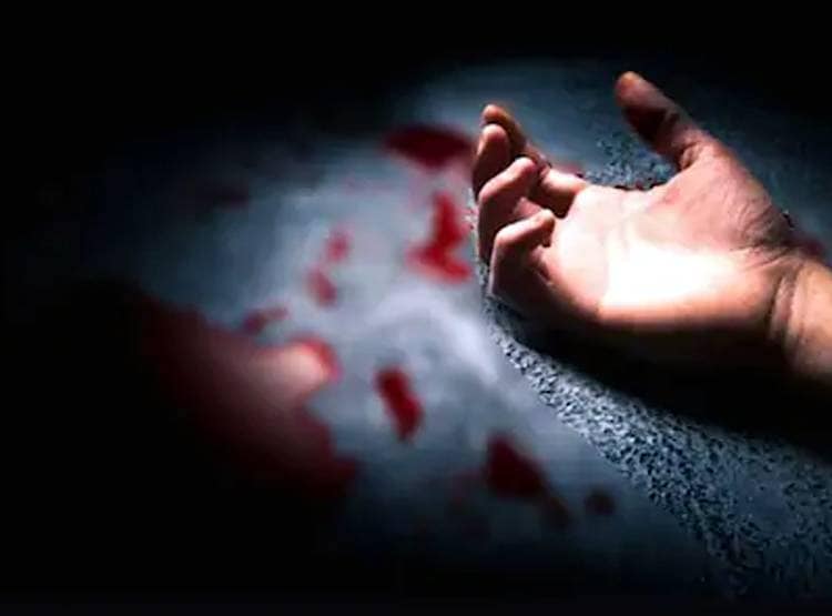 खूबसूरती बनी मर्डर की वजह, बाल-भौंह काटे, शरीर पर मिले 33 जख्म