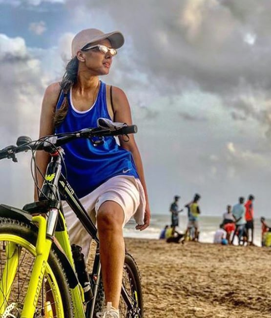 निया-अर्जुन ने चलाई 32 किलोमीटर साइकिल, शेयर की खूबसूरत तस्वीरें