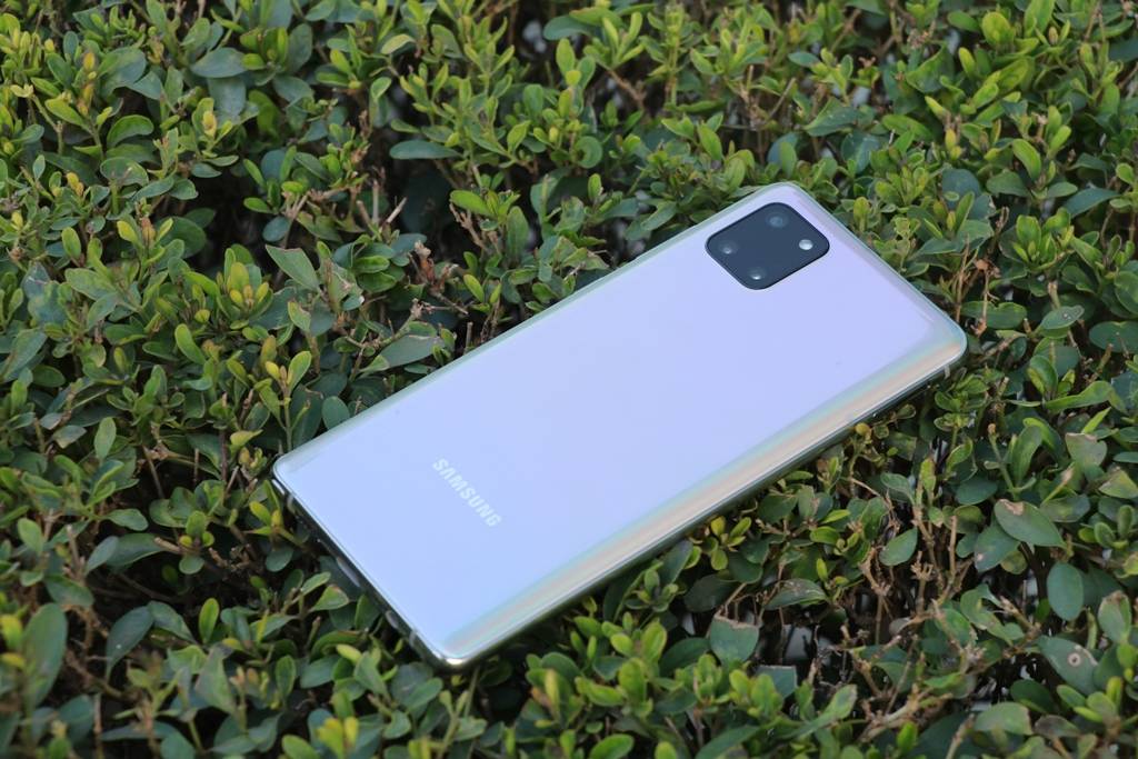 Galaxy Note 10 Lite ऑफर: 9,000 रुपये की छूट के साथ खरीद सकते हैं