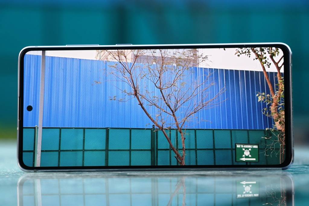 Galaxy Note 10 Lite ऑफर: 9,000 रुपये की छूट के साथ खरीद सकते हैं