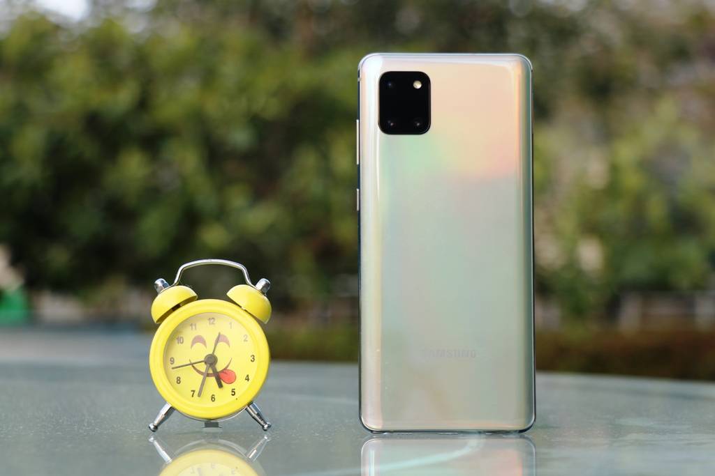 Galaxy Note 10 Lite ऑफर: 9,000 रुपये की छूट के साथ खरीद सकते हैं