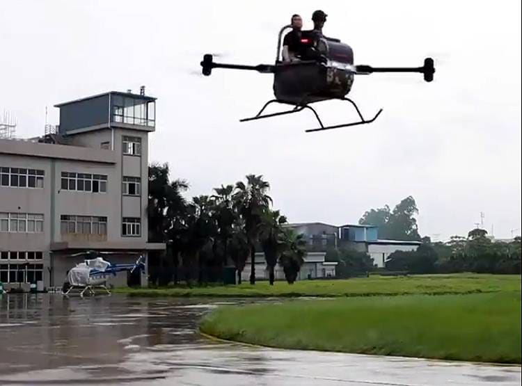 ड्रोन से बना दिया 2 सीटर मिनी हेलिकॉप्टर, नाम है Octocopter