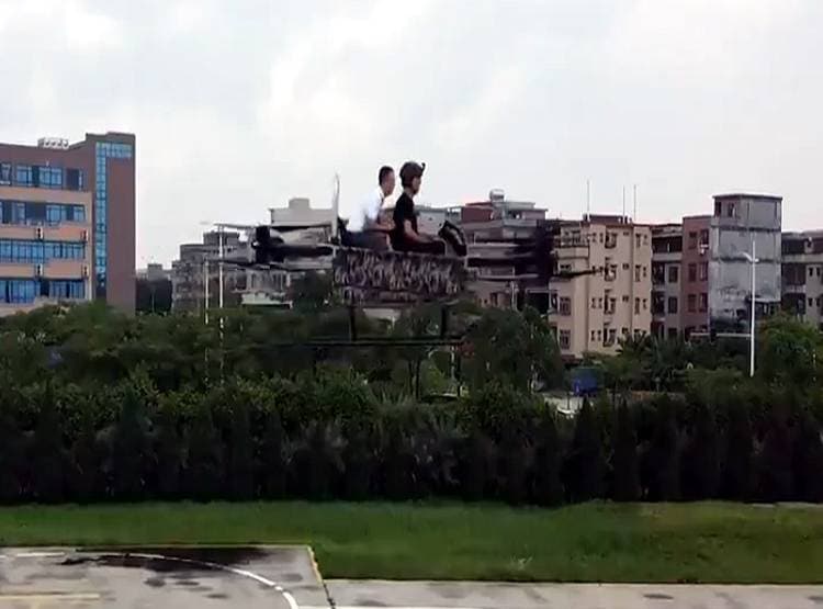 ड्रोन से बना दिया 2 सीटर मिनी हेलिकॉप्टर, नाम है Octocopter