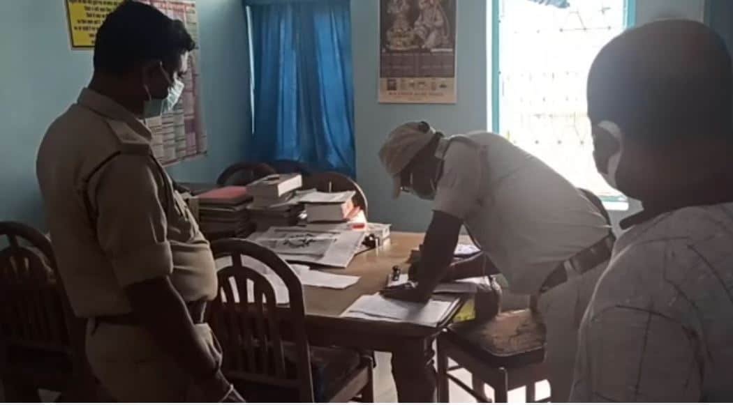 62 एनकाउंटर कर चुके पूर्व DSP के घर में जलभराव, दे दी जान