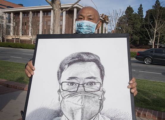 कोरोना से पति की मौत के 4 महीने बाद बेटा हुआ तो पत्नी बोली- 'आखिरी गिफ्ट'