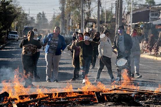 इस देश की सरकार छिपा रही थी मौत के आंकड़े? स्वास्थ्य मंत्री का इस्तीफा