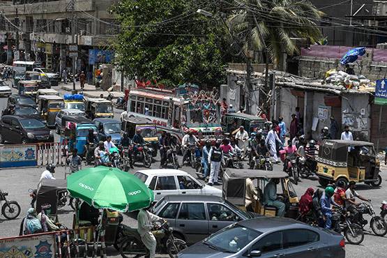 पाक में बढ़ा कोरोनाः WHO ने चेताया- फिर से लगाना होगा लॉकडाउन