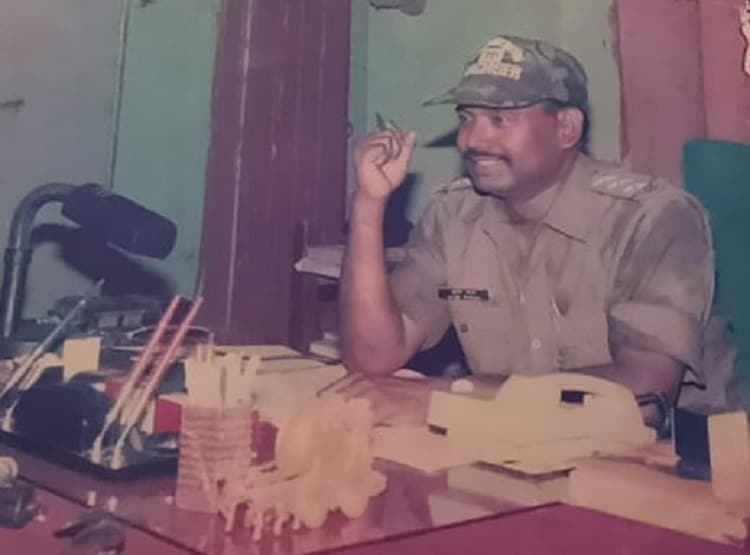 62 एनकाउंटर कर चुके पूर्व DSP के घर में जलभराव, दे दी जान