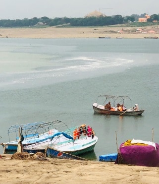 सूर्यग्रहण से पहले दिखा गंगा-यमुना-सरस्वती का संगम, फोटो वायरल