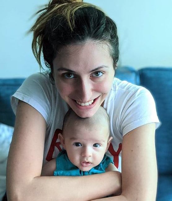 अनलॉक 1.0 में पत्नी-बेटे संग कनाडा रवाना हुए रोडीज फेम रघु राम