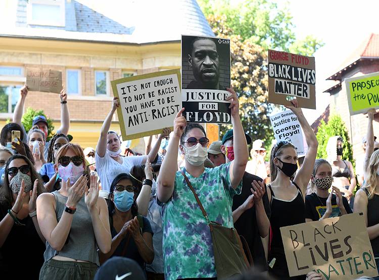 76 साल पहले भी US में मारा गया था अश्वेत 'जॉर्ज', मिली थी ये सजा