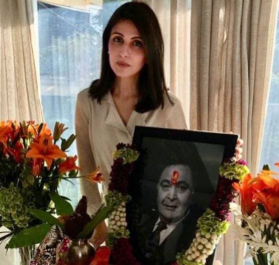 फादर्स डे पर रिद्ध‍िमा ने पिता ऋष‍ि कपूर को किया याद, शेयर की फोटोज