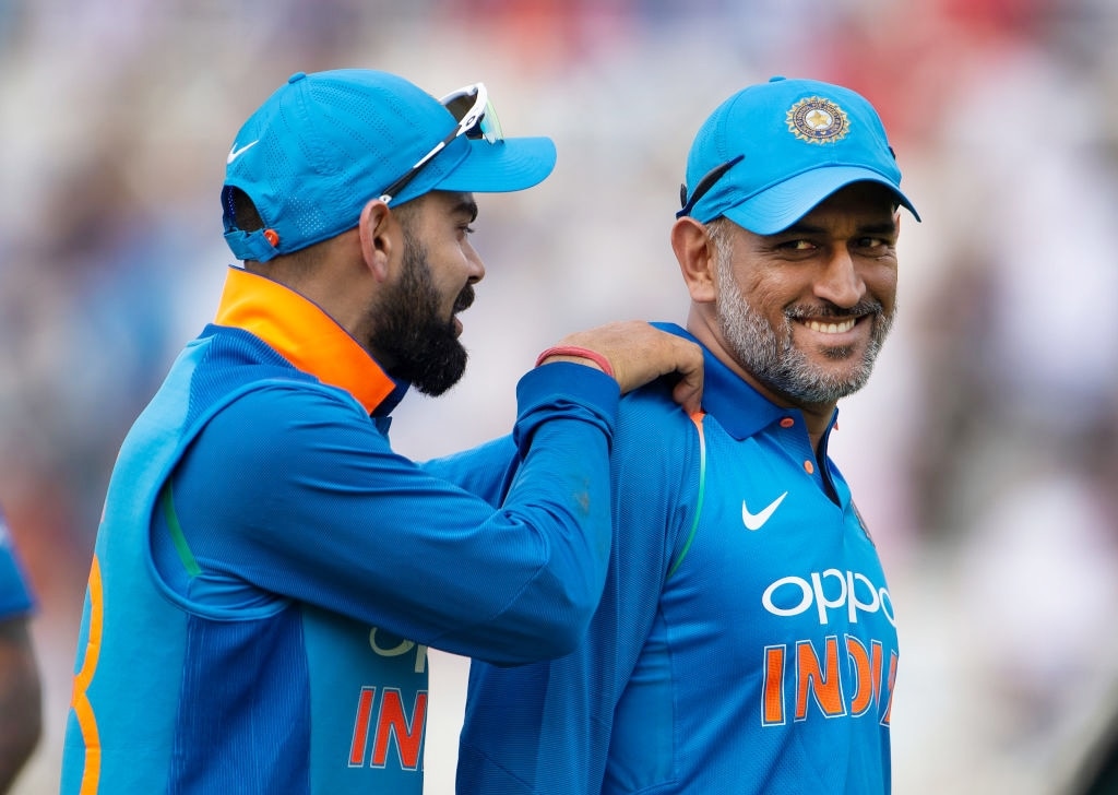 'कोहली ज्यादा आक्रामक कप्तान, धोनी देते हैं आजादी'