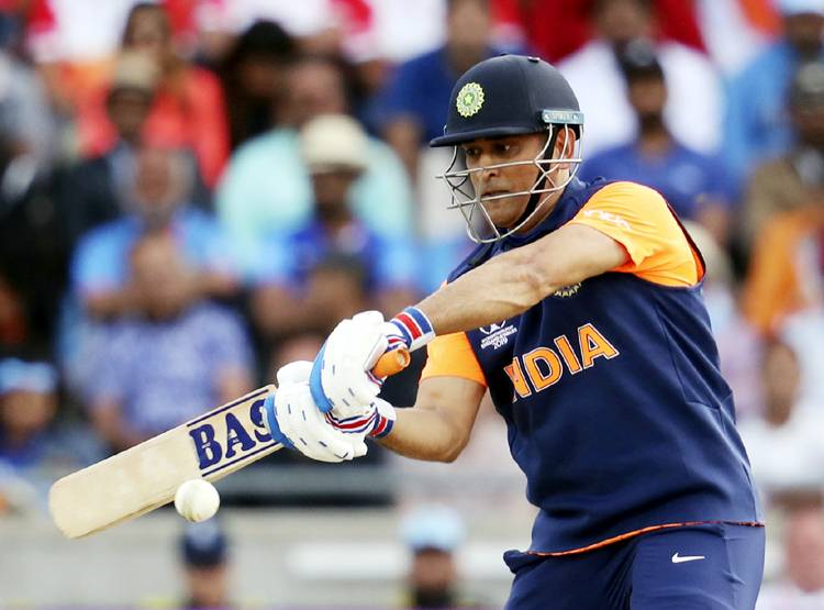 धोनी भाई के सामने मत आना नहीं तो करियर खत्म कर देंगे, पूर्व क्रिकेटर की स्टोक्स को चेतावनी