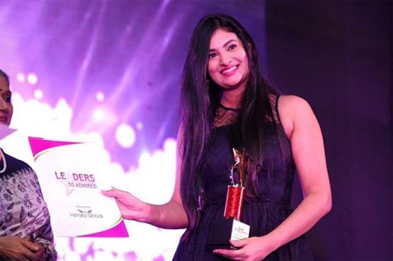 इमरान हाशमी की 'वो अजनबी' फेम हीरोइन बनी मां, वायरल हो रहीं फोटोज