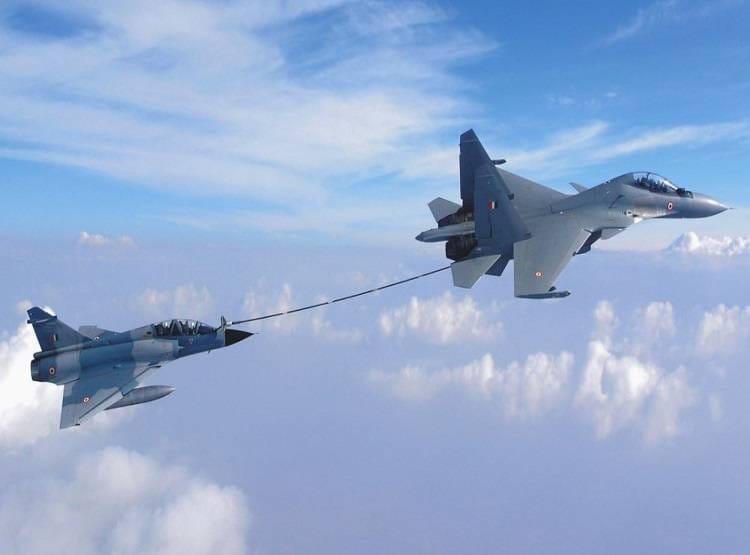 जानें फायर पावर के मामले में क्यों चीन पर भारी है भारत की एयरफोर्स