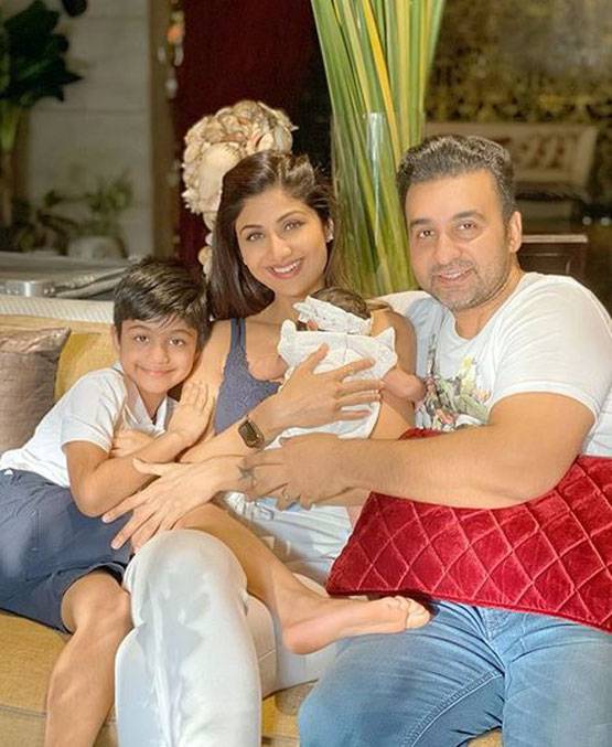 लॉकडाउन में घर में ही मनाया शिल्पा शेट्टी ने बर्थडे, सामने आईं फोटोज