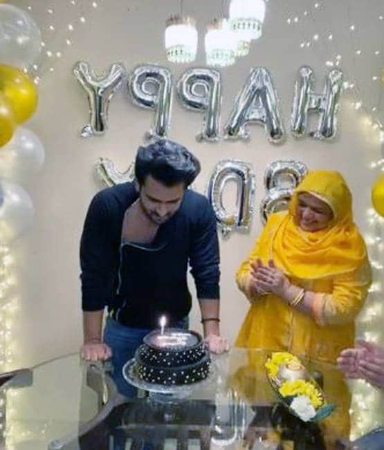 पत्नी दीपिका संग शोएब इब्राहिम का मिडनाइट बर्थडे सेलिब्रेशन