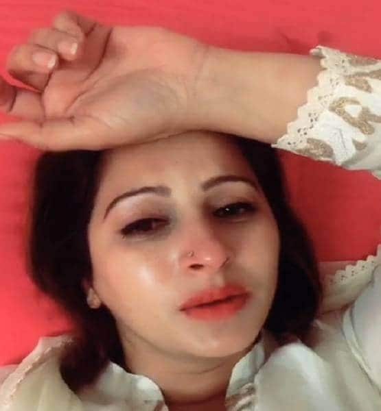 TikTok स्टार हैं चप्पल चलाने वाली सोनाली फोगाट, वायरल हो चुके वीडियो