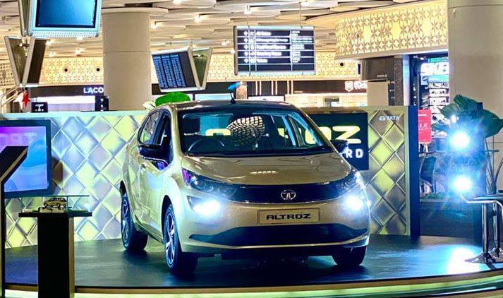 टाटा की यह स्टाइलिश कार 5,555 रुपये की EMI पर, जनवरी में हुई थी लॉन्च