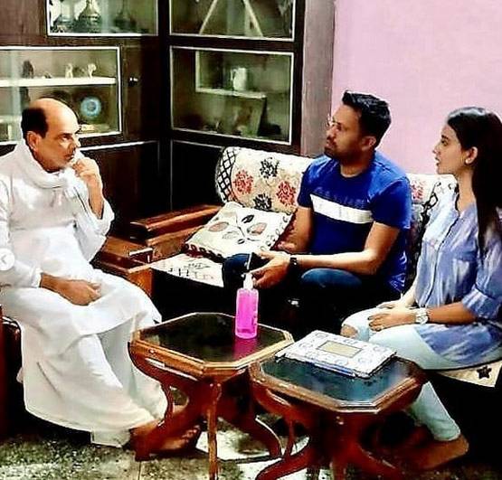 सुशांत की प्रेयर मीट में पहुंचीं अक्षरा सिंह, सुशील मोदी ने भी दी श्रद्धांजलि