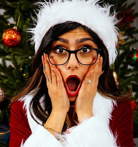 यूजर ने उड़ाई सुसाइड की झूठी खबर, पोर्न स्टार रह चुकीं मिया ने दिया ये जवाब