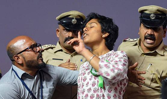 कौन है अमूल्या, जिसने ओवैसी के मंच से लगाए थे PAK जिंदाबाद के नारे