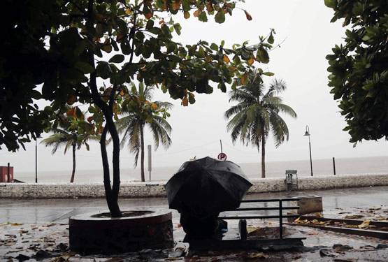 महाराष्ट्र-गुजरात के साथ यहां होगा 'निसर्ग' का असर, जानें कितना खतरा