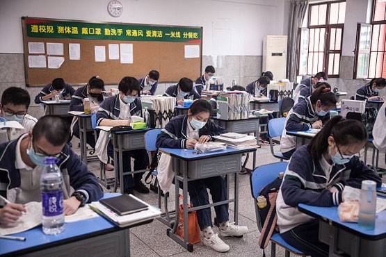 चीन के स्कूलों में लगती हैं ये 3 अनोखी कक्षाएं, फीस का तरीका भारत जैसा