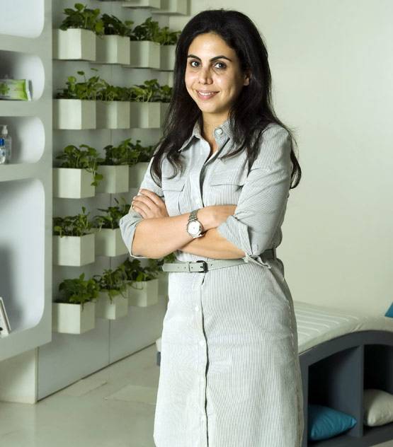 कौन हैं निसाबा? गोदरेज कंपनी ने बनाया MD, हार्वर्ड से की है पढ़ाई